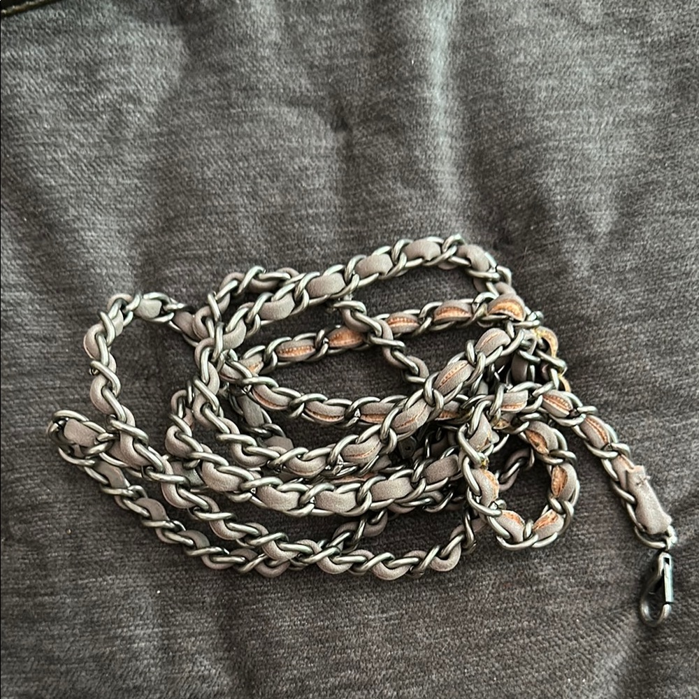 Religion taupe leather covered box bag Clutch with skeleton clasp & Chain Strap - Picture 12 of 12
